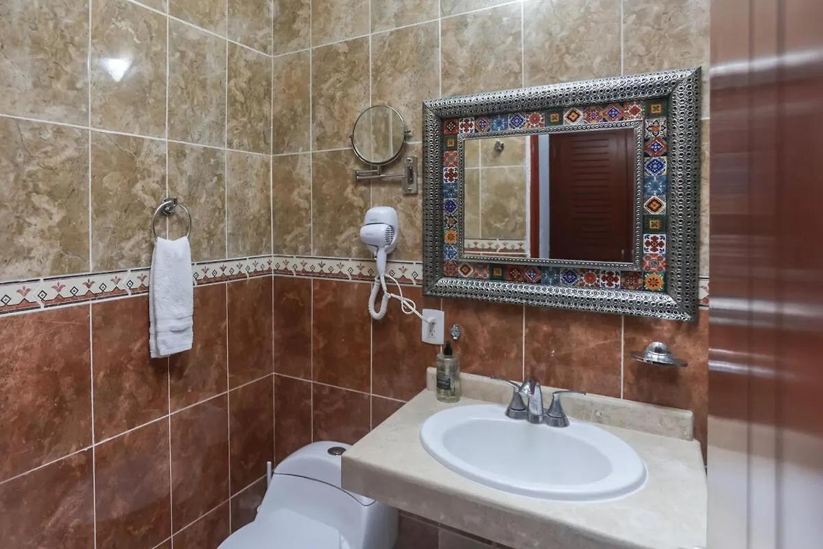 Holiday home Downtown Villa For 7 Guests, Access To Pool! Cancun Mexico